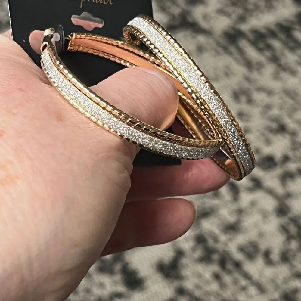 Gold-Tone Rhinestones Hoop Earrings